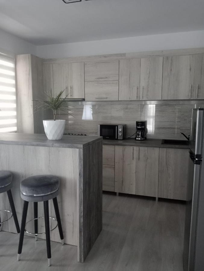 גורה הומורולווי Gh Apartments מראה חיצוני תמונה
