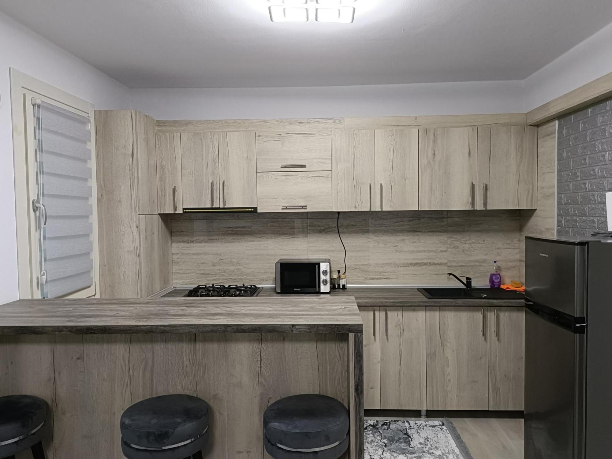 גורה הומורולווי Gh Apartments מראה חיצוני תמונה